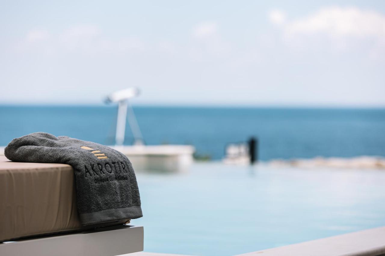 Akrotiri Olympus Luxury Suites - Adults Only プラカ・リトホロ エクステリア 写真