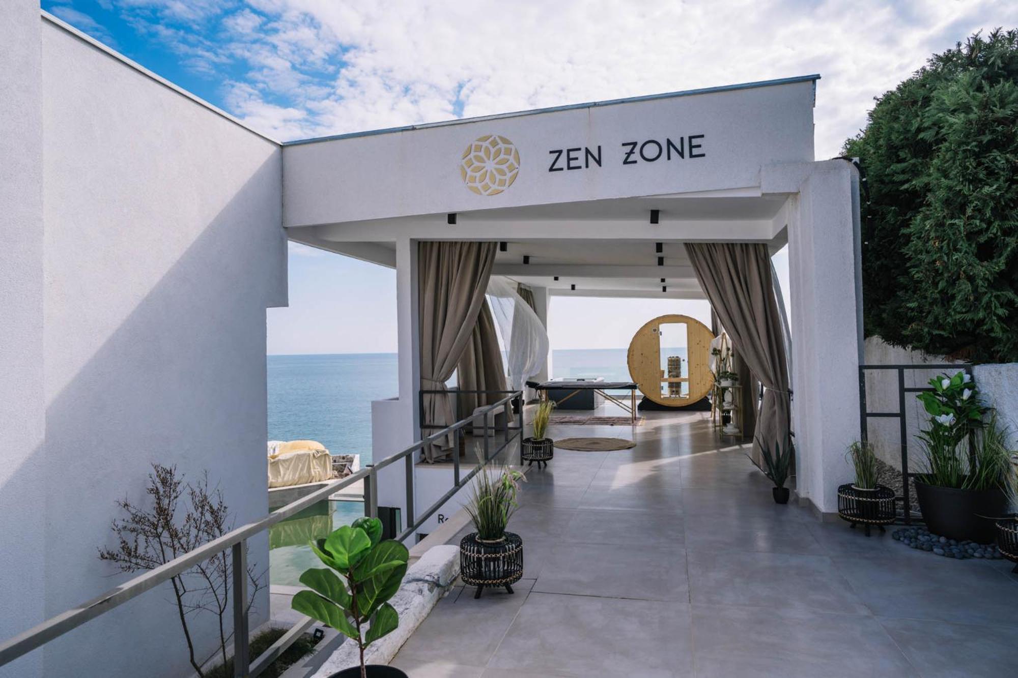 Akrotiri Olympus Luxury Suites - Adults Only プラカ・リトホロ エクステリア 写真